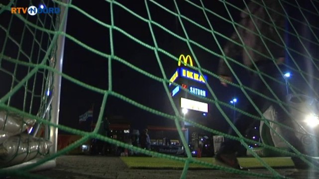 FC Groningen-spelers helpen bij vervulling kinderwens - RTV Noord