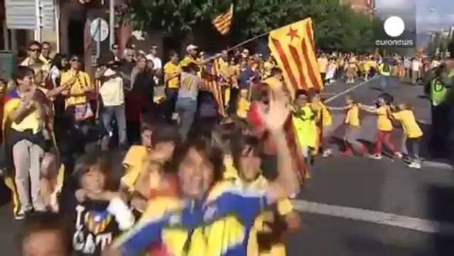 Katalonya bağımsızlık için referanduma gitme hazırlığında