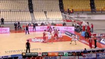Olympiacos maintain 100 percent record