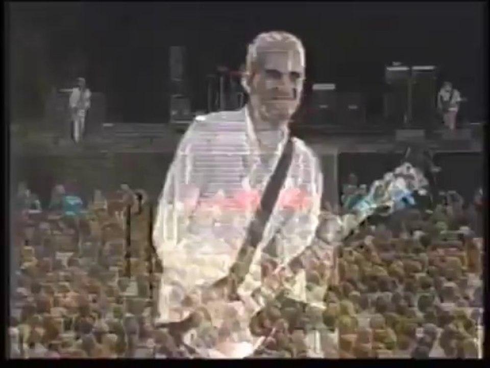 Foo Fighters - 01 Wattershed - Phoenix Festival 1996 [720p]