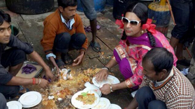 When Gutthi Aka Sunil Grover Washed Utensils On Comedy Nights With Kapil Sets