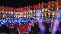 Miles de estudiantes reciben el 2014 en la Plaza Mayor de Salamanca