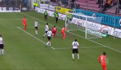 The most fair play soccer player ever ?!