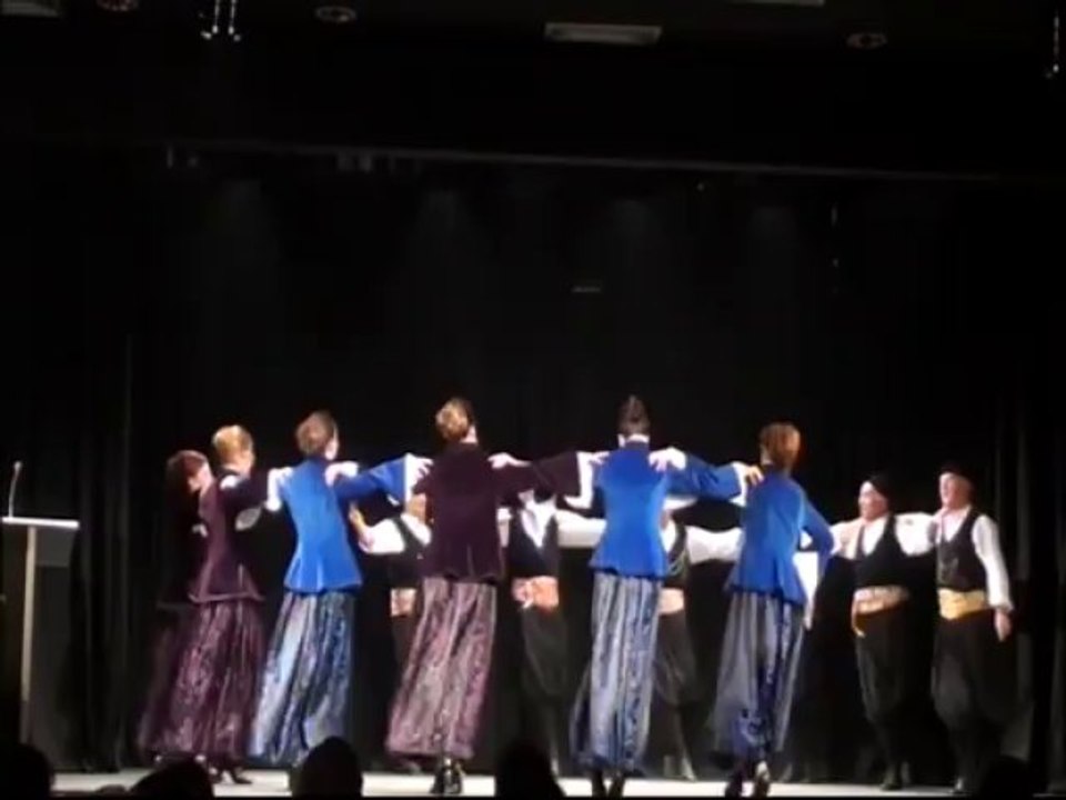 ΣΥΝΑΝΤΗΣΗ ΧΟΡΕΥΤΙΚΩΝ ΑΡΕΤΣΟΥΣ & ΔΕΡΚΩΝ  6/12/2013  (ΧΟΡΕΥΤΙΚΟ ΣΥΛΛΟΓΟΥ ΠΡΟΣΦΥΓΩΝ ΜΙΚΡΑΣΙΑΤΩΝ Ν. ΚΡΗΝΗΣ  )  Νο 2