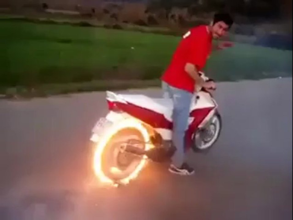 Crazy Man Burn His Bike's Tyre Must Watch By Hot Desi Video