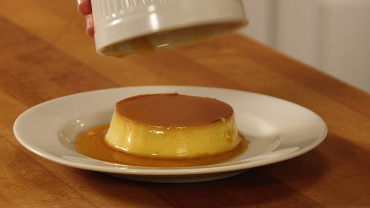How to unmold custards and flans