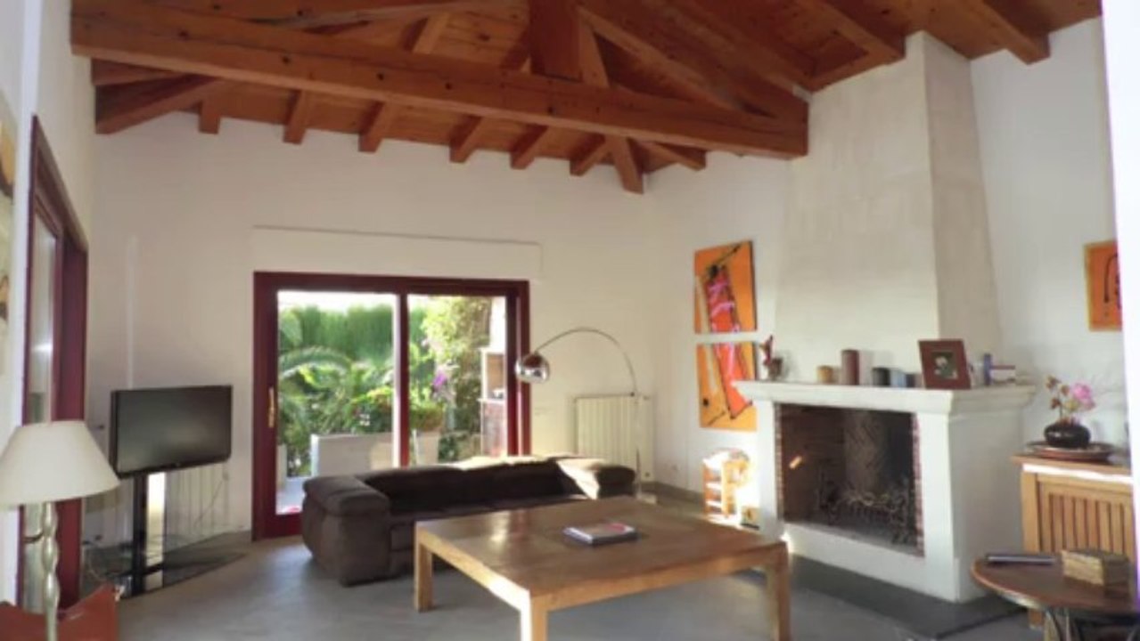 Cagnes-Sur-Mer Propriété 7 pièces à vendre - Hauteurs De Cagnes Résidentiel - Piscine - 268 m²