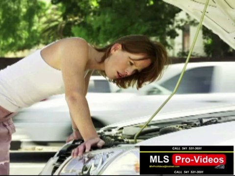 CAR ENGINE CHANGE OIL FILTER LIFE BLOOD OF YOUR CAR