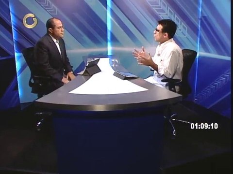 Experto afirma que abstención en los comicios del 8D favoreció al Polo Patriótico