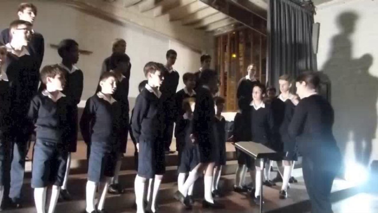 LES PETITS CHANTEURS DE FRANCE (2)