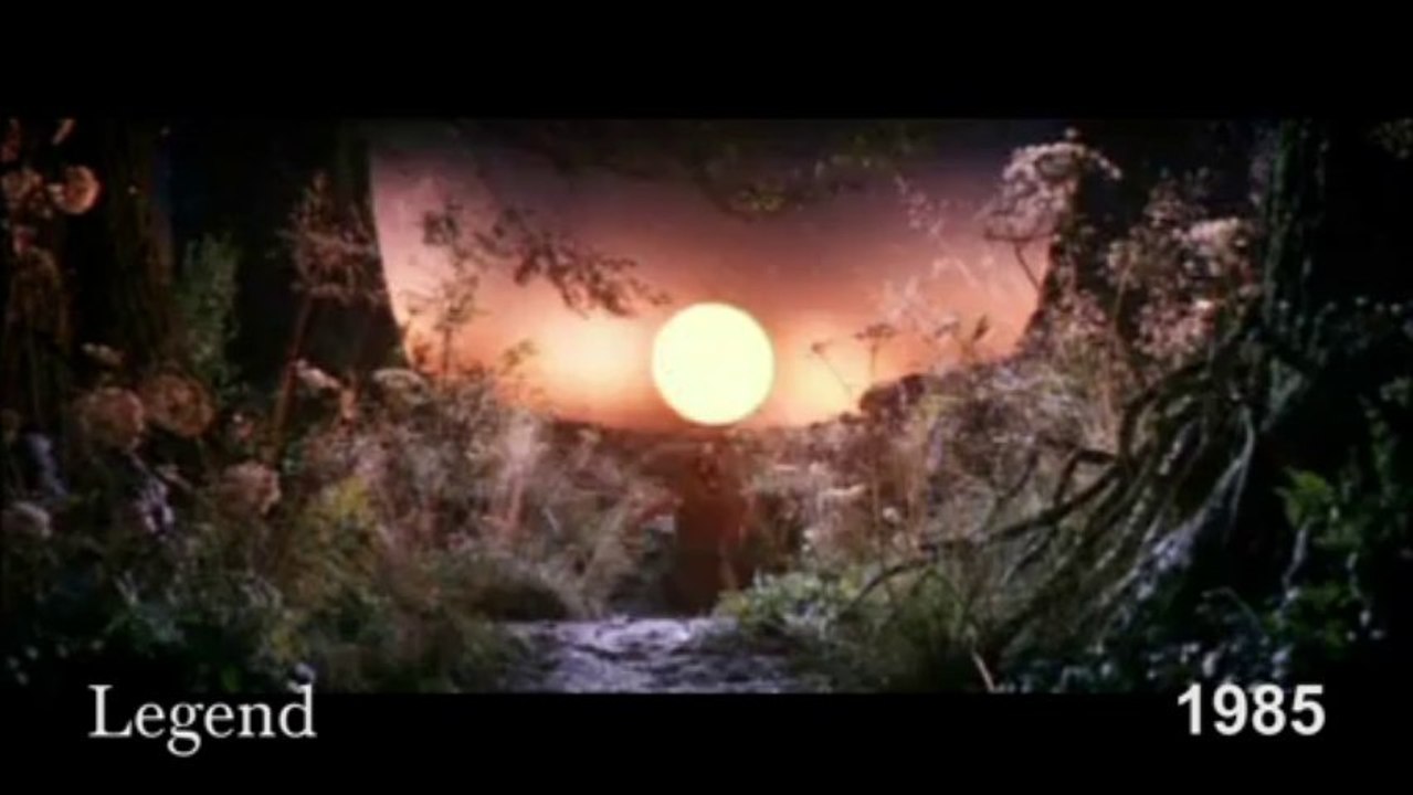 Tom Cruise Running - 1985 - Legend