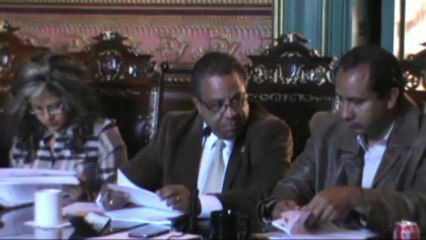 SUBIRAN LAS BECAS MUNICIPALES POR REMANENTE