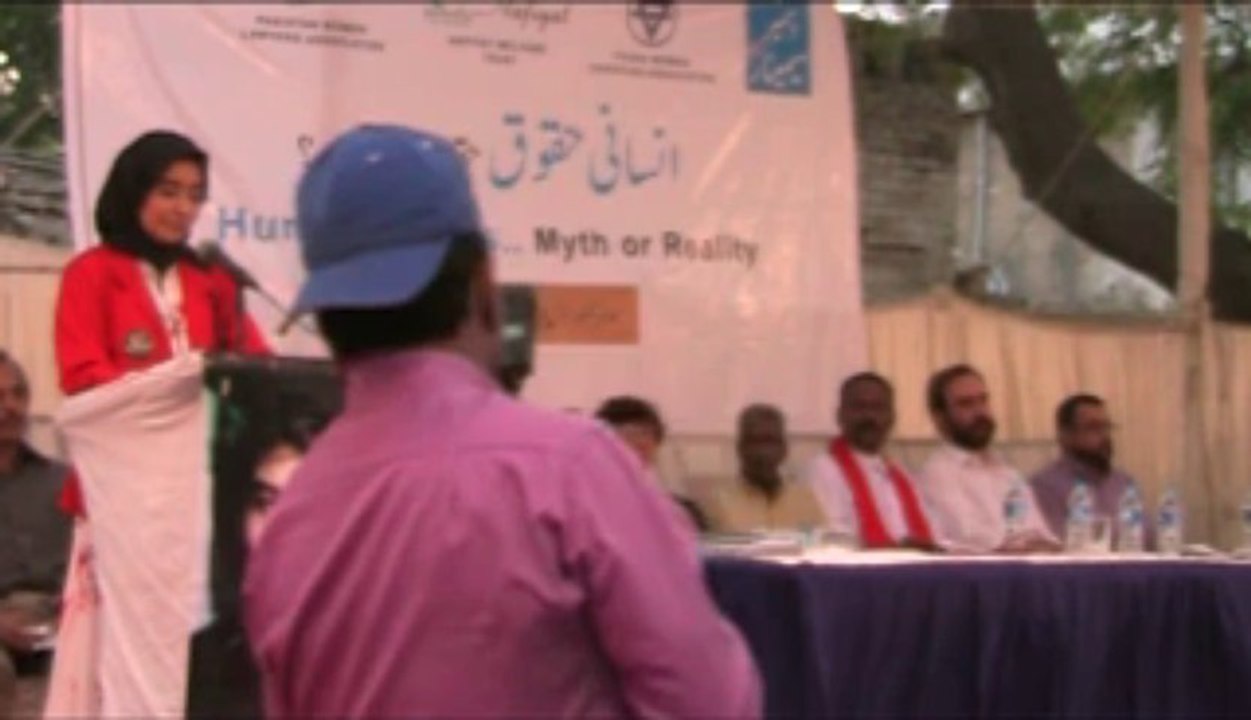 Dr.Fowzia Siddiqui addressing Seminar : Human Rights..Myth or Reality Dec 9th 2013 at Karachi Press Club