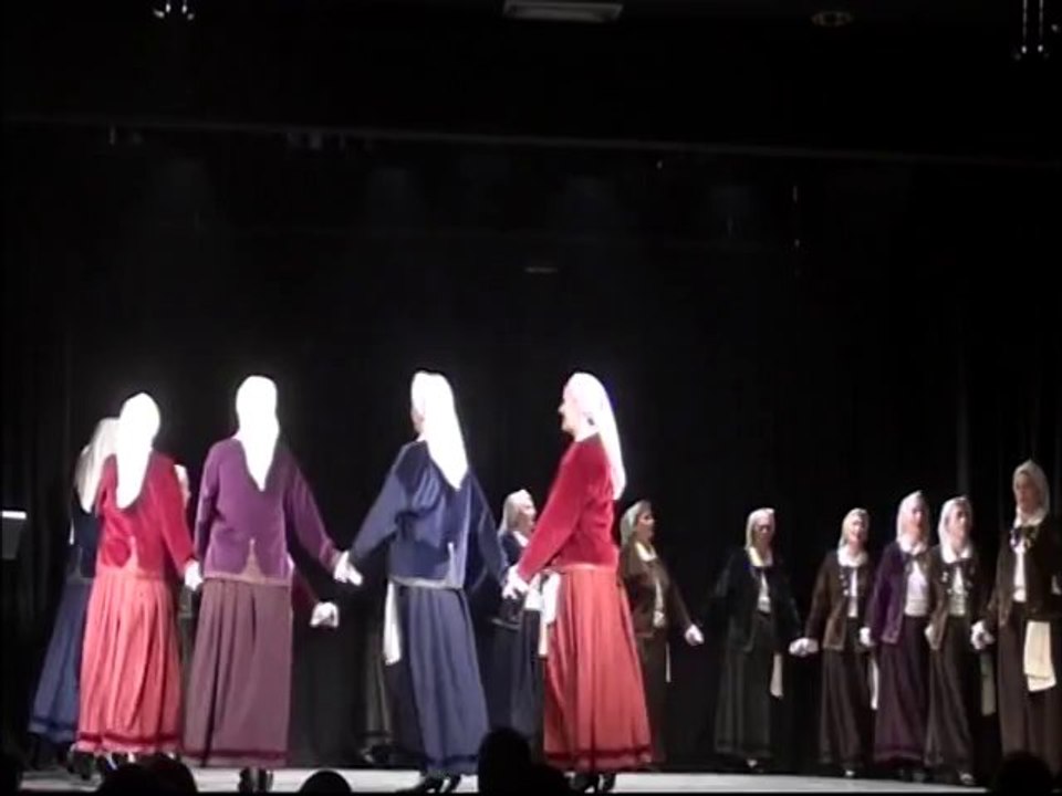 ΣΥΝΑΝΤΗΣΗ ΧΟΡΕΥΤΙΚΩΝ ΑΡΕΤΣΟΥΣ & ΔΕΡΚΩΝ  6/12/2013  (ΧΟΡΕΥΤΙΚΟ ΠΟΛΙΤΙΣΤΙΚΟΥ ΣΥΛΛΟΓΟΥ ΚΟΥΡΙΩΤΩΝ  )  Νο 1