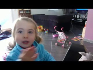 dans sa maison un grand cerf