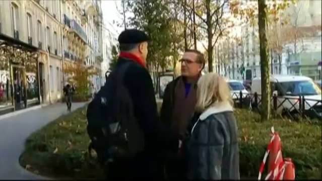 Le député qui marche Jean Lassalle termine son tour de France