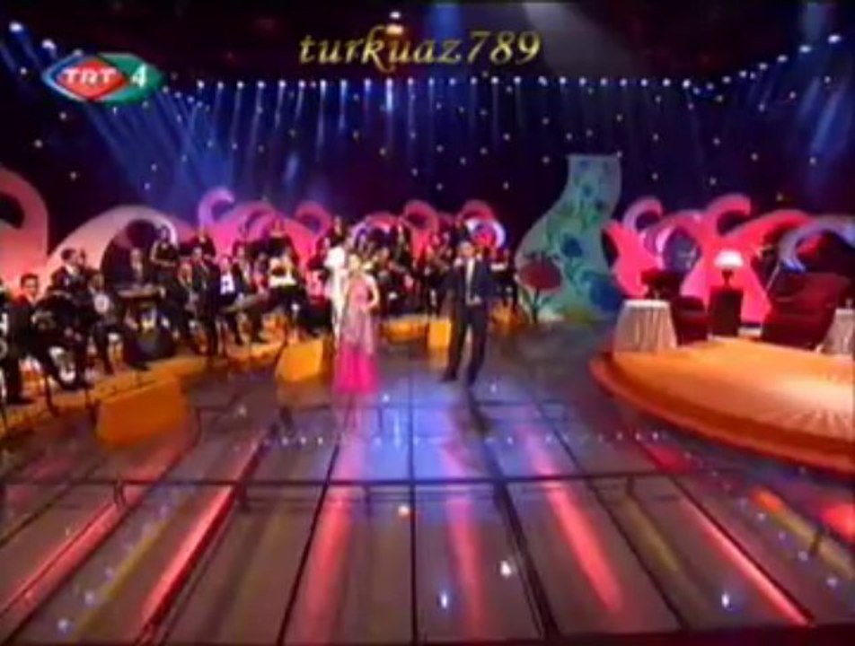 Aslı (PAKALINLAR) ÇAVDAR*Orkun CECELİOĞLU-İstanbul’dan Üsküdar’a Yol Gider