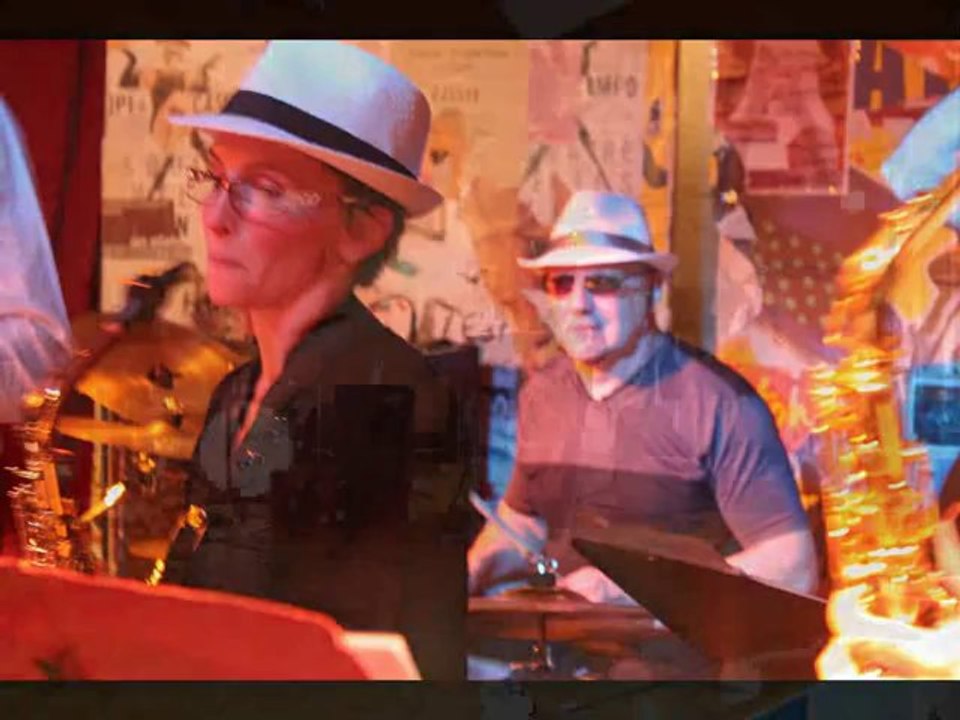 LAST NIGHT (le final) - VENT COULEURS ORCHESTRA