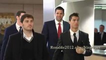 Cristiano Ronaldo Casillas No child without a gift Alma Foundation for childrens Real Madrid