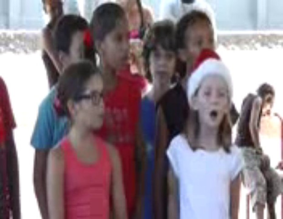 2013.12.13 Noël école (4)