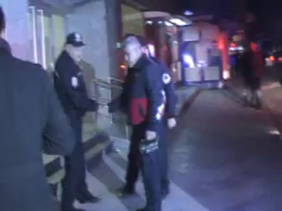 OSMANİYE-KADİRLİ bankadan çıkan duman paniğe neden oldu (1)_mpeg1video