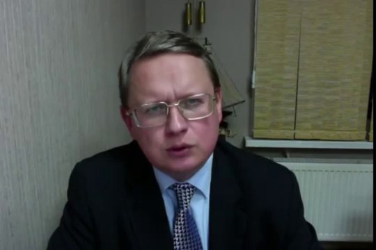 Почему правительство Медведева собирается устроить в декабре триллионный дефицит бюджета. Михаил Делягин