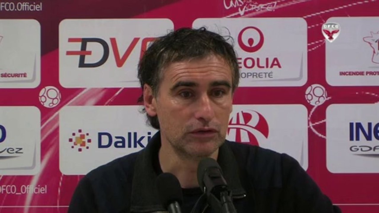 Conférence de presse d'Olivier Dall'Oglio avant...