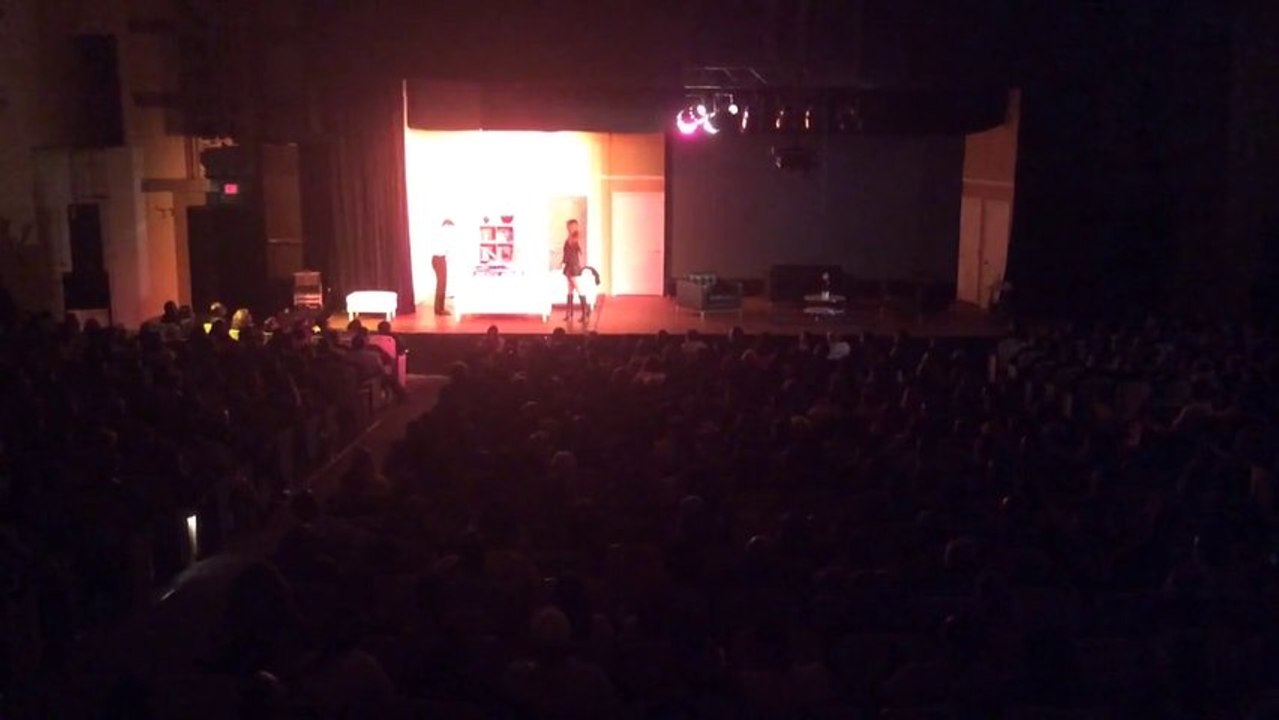 La obra Obscuro total