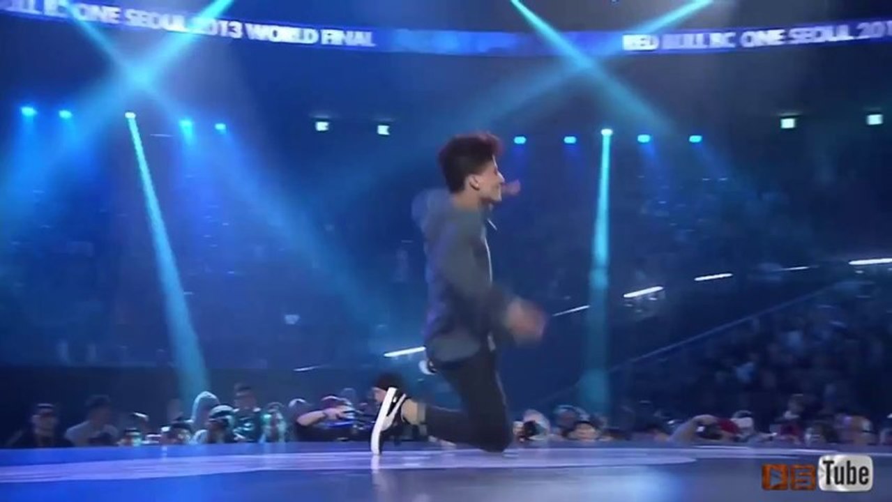 Lil Zoo vs Hong 10 - Quarter Finals - Red Bull BC One World Final 2013 Seoul
