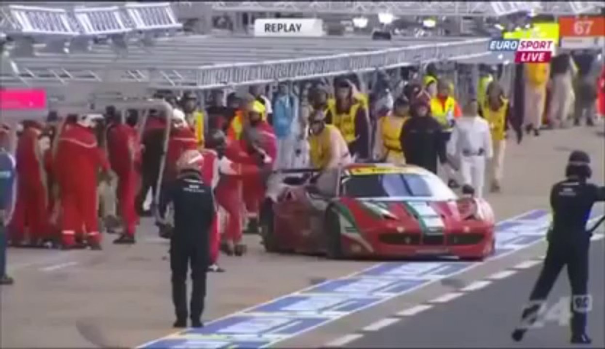 Un arret au stand gag pendant les 24h du mans...