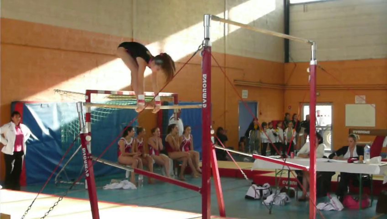 Carla compétition Gym Artistisque et Rythmique  L'isle sur la  Sorgue Dimanche 15 Decembre 2013