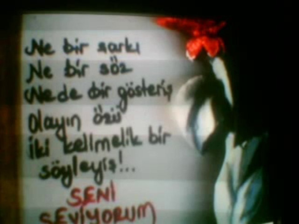 İclal Aydın - Seni Seviyorum Şiiri dinle>>> seslideelifim  >>> seslideelifim