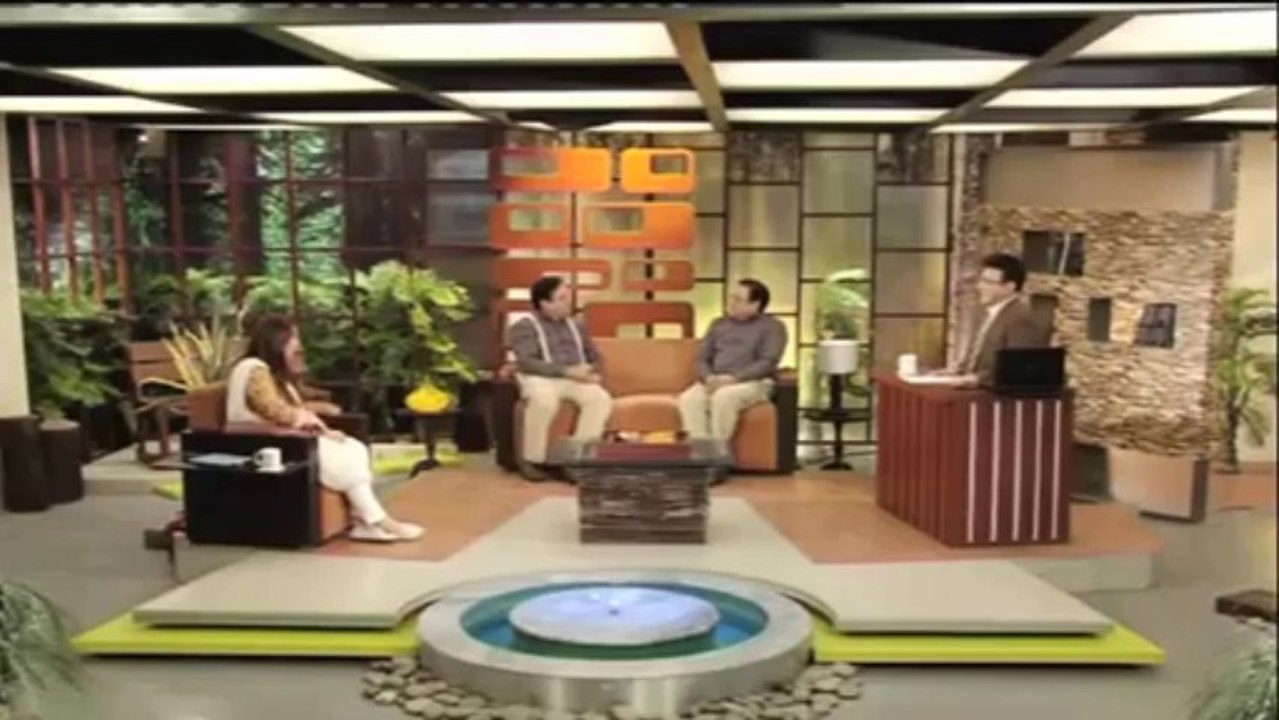 Azizi as Pervaiz Khattak and Shehbaz Sharif very funny video