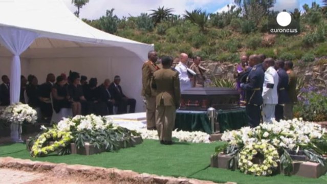 Repose en paix Nelson Mandela, ta marche vers la liberté a été longue