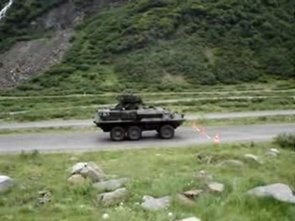 Tir de missile TOW