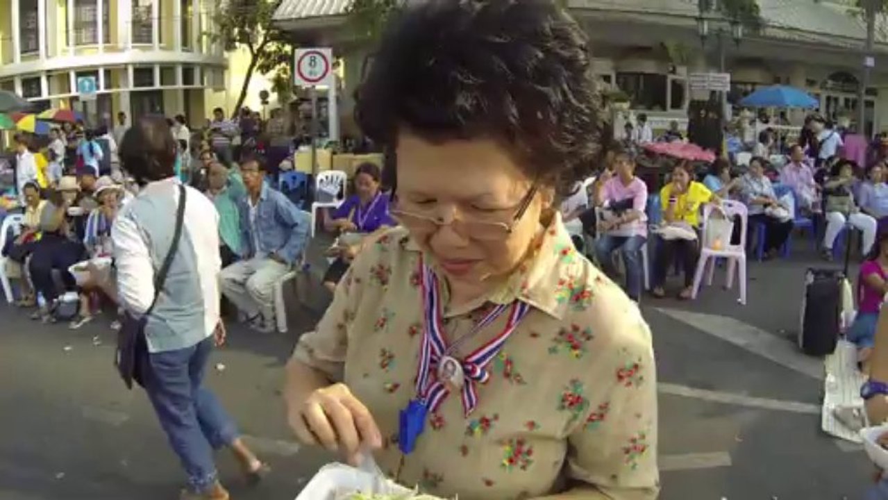 Bangkok (Thailande) 15:12:2013 Cantine Demomcracy Monument