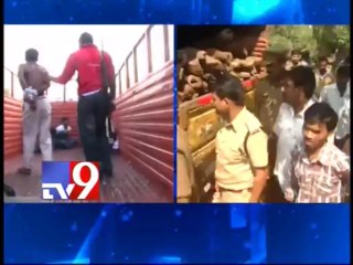 Red sandalwood smugglers arrested