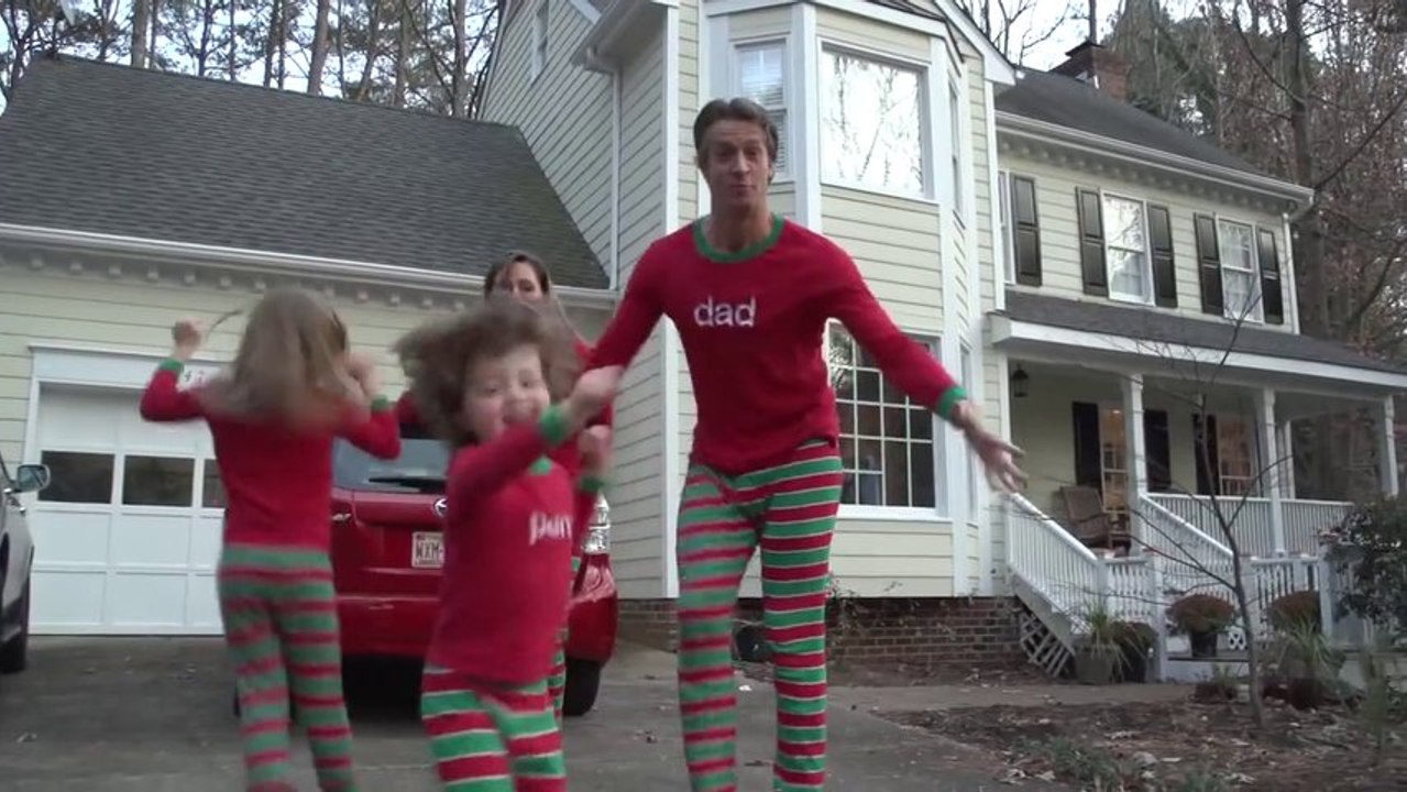 Parodie du Prince de Bel air en mode NOEL en Famille! Trop marrant!