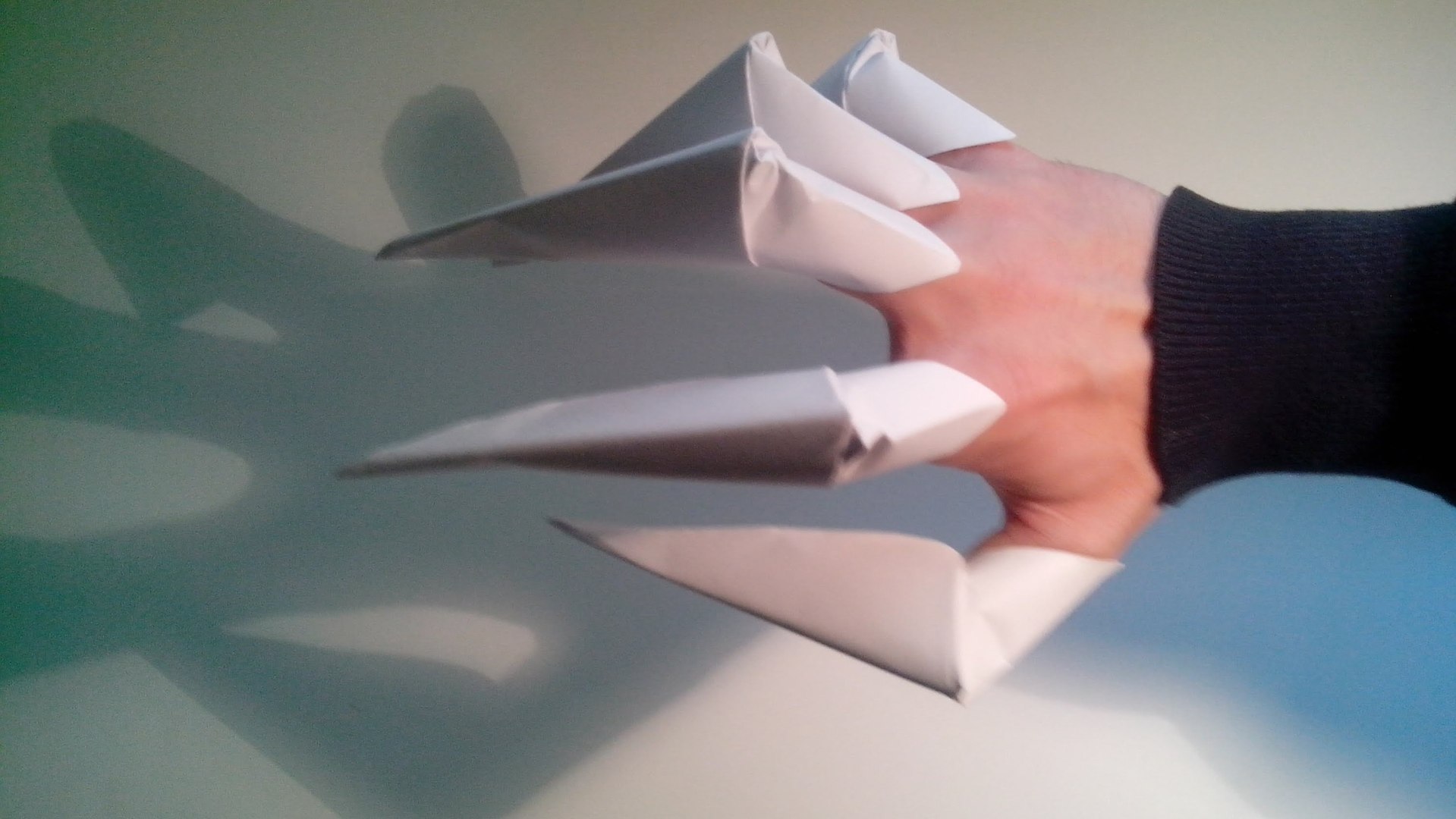golpear Red de comunicacion ligeramente Como hacer unas garras de papel (origami) - video Dailymotion