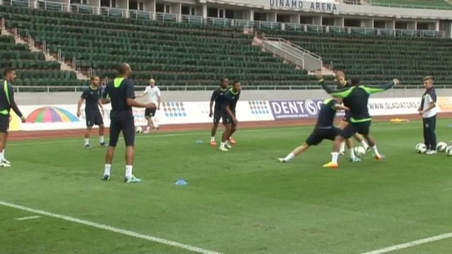 Villas-Boas leaves Tottenham by mutual consent