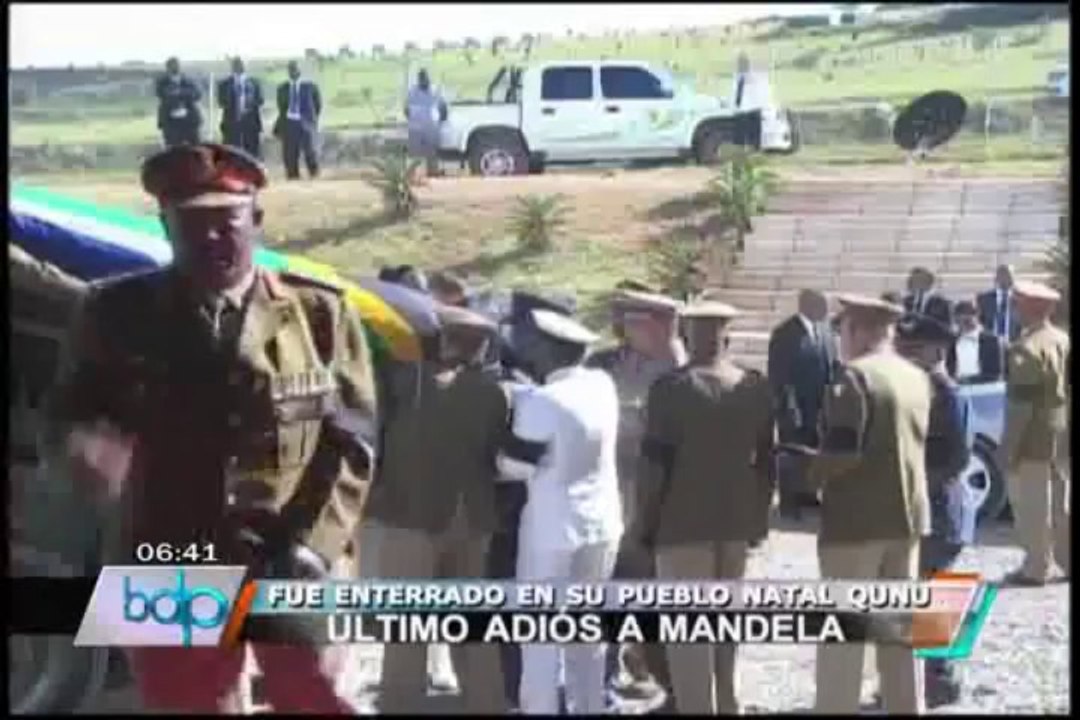 Nelson Mandela recibió sepultura en Qunu tras 10 días de homenajes