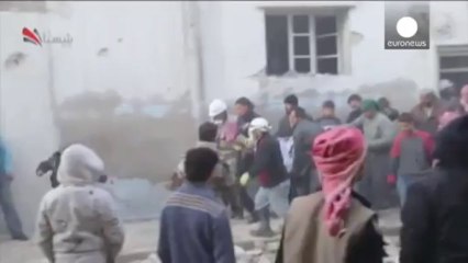 Halep'te hava bombardımanı taş üstünde taş bırakmadı