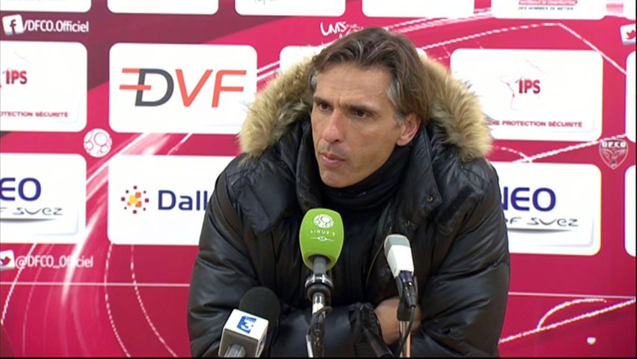 Conférence de presse Dijon FCO - Clermont Foot (1-0) : Olivier DALL'OGLIO (DFCO) - Régis BROUARD (CF63) - 2013/2014