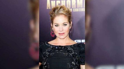 Applegate Stuns at Anchorman 2 Premiere