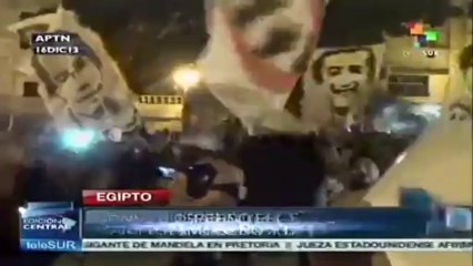 Egipcios conmemoran muerte de 17 manifestantes en 2011