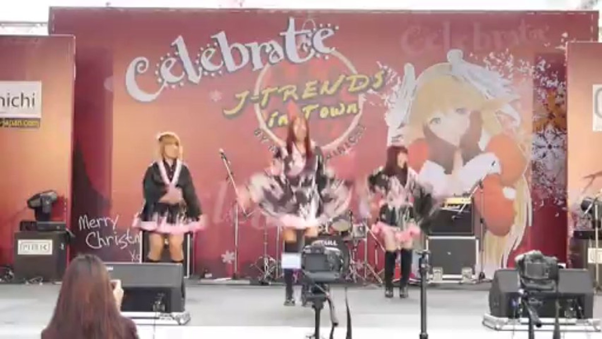 ⁣Versus Cover J-Pop@J-Trend 14/12/2013 Part2