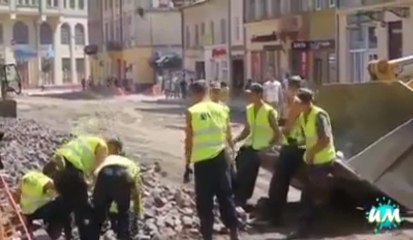 Ultimate Workers Fail Compilation 2013