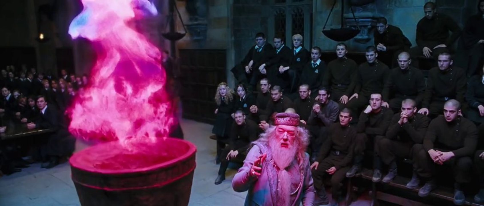 Harry Potter and the Goblet of Fire - Official Trailer