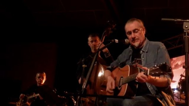 JEFFERSON NOIZET SALLE DU BOIS DE CASTRES CARBONNE (HAUTE-GARONNE) 14 NOVEMBRE 2013 ORGANISE PAR L'ASSO'S ÉPICÉE