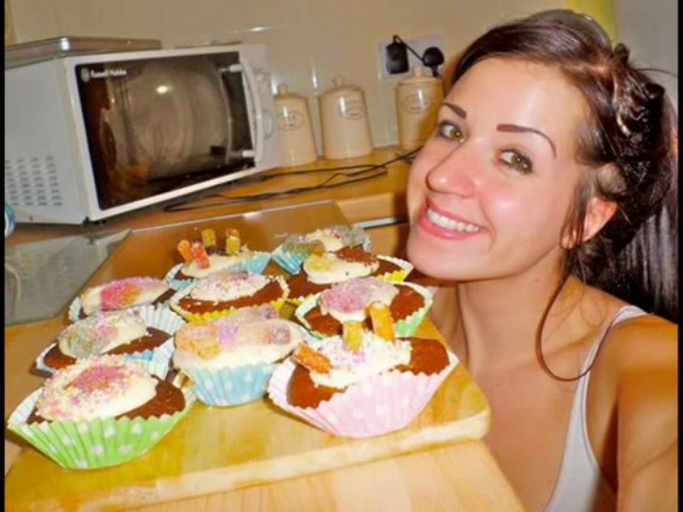 The Bun Day at Cristal Advertising (Yummy!)
